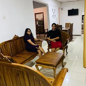 32 Chapal Lane Nugegoda